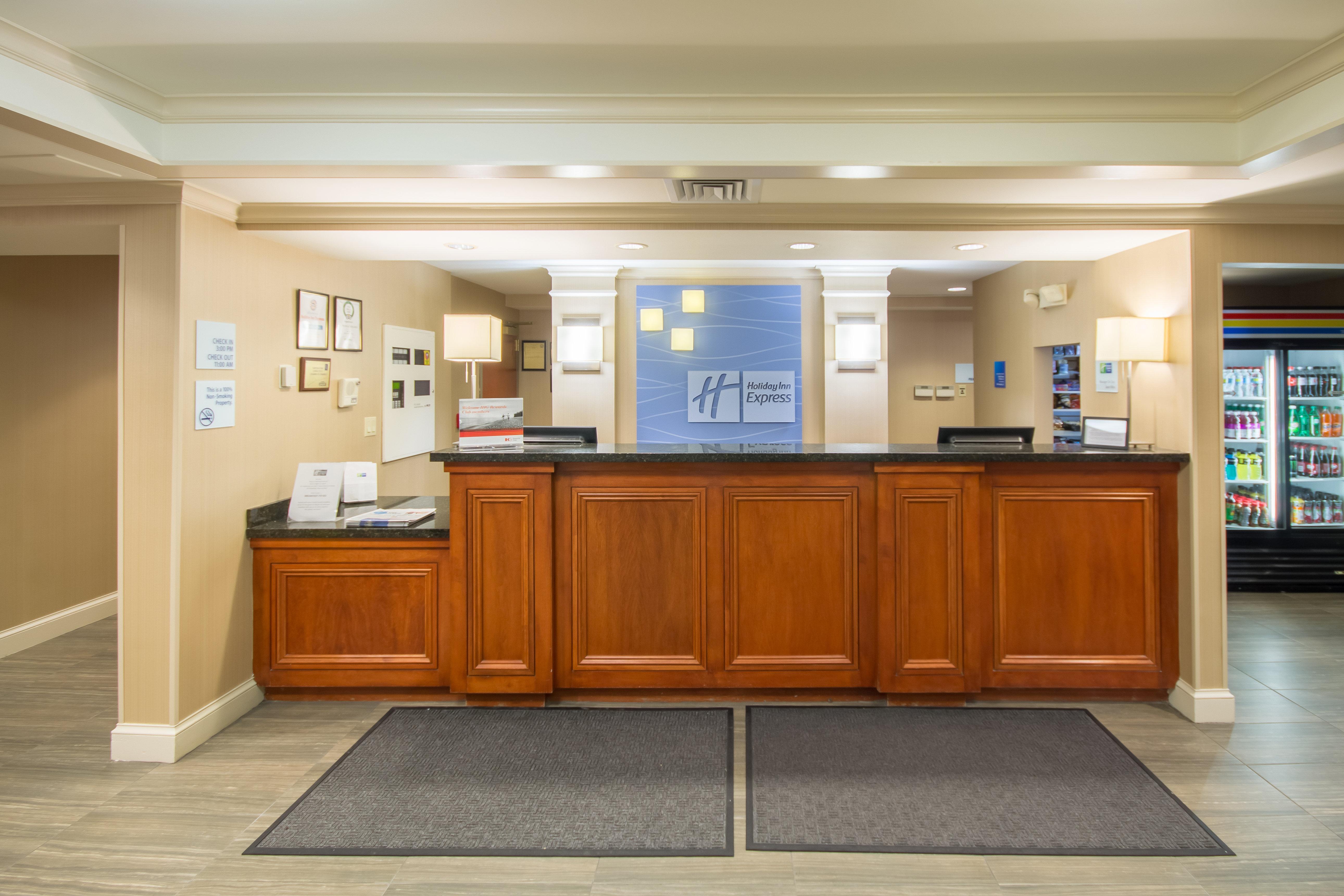 Holiday Inn Express Hotel & Suites Auburn By Ihg Zewnętrze zdjęcie