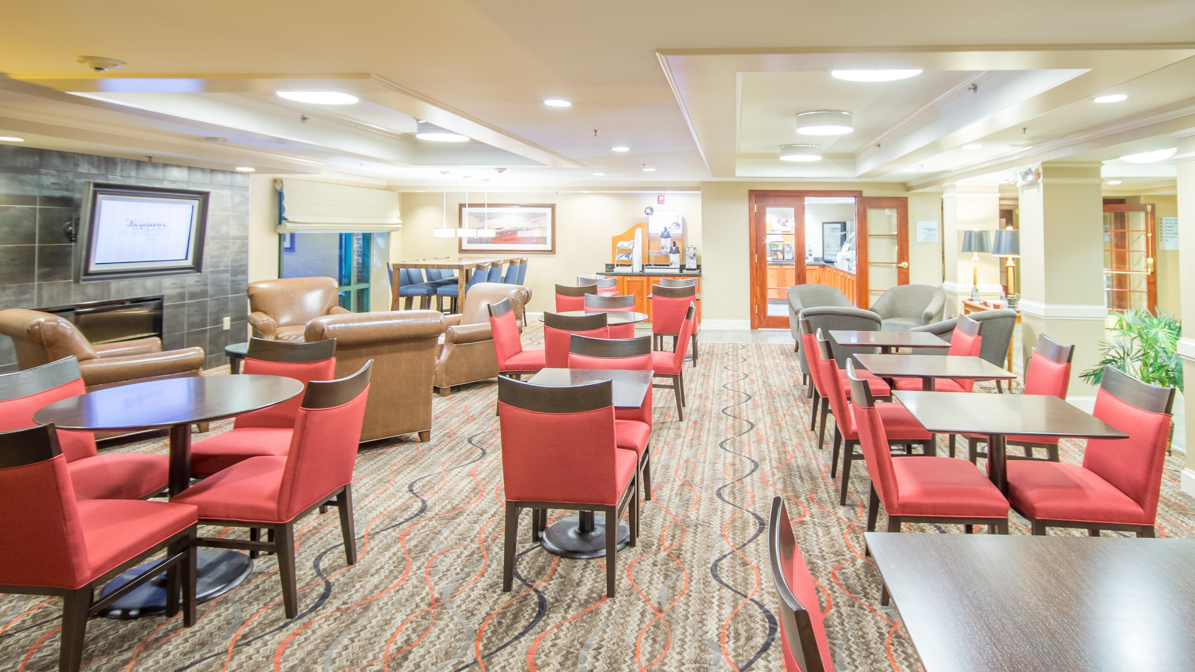Holiday Inn Express Hotel & Suites Auburn By Ihg Zewnętrze zdjęcie
