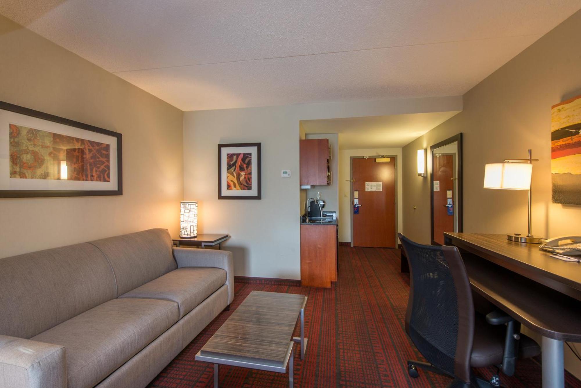 Holiday Inn Express Hotel & Suites Auburn By Ihg Zewnętrze zdjęcie
